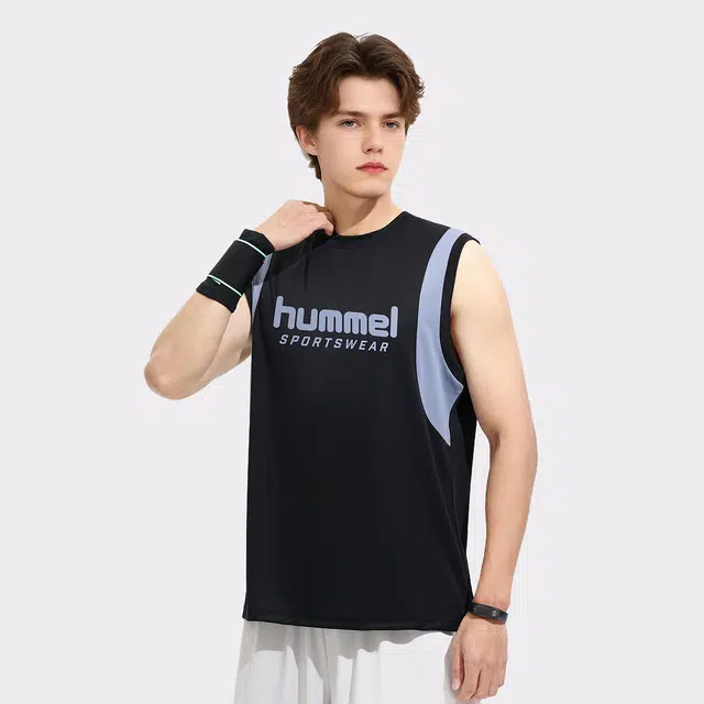 hummel LOGO