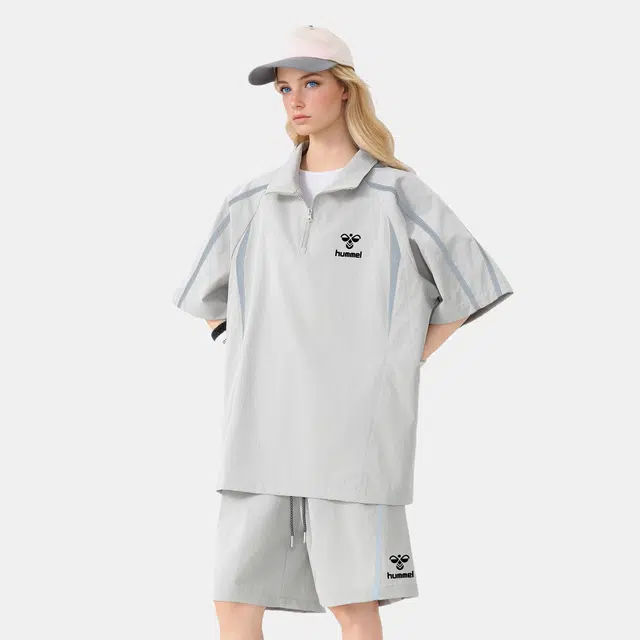 hummel LOGOT2
