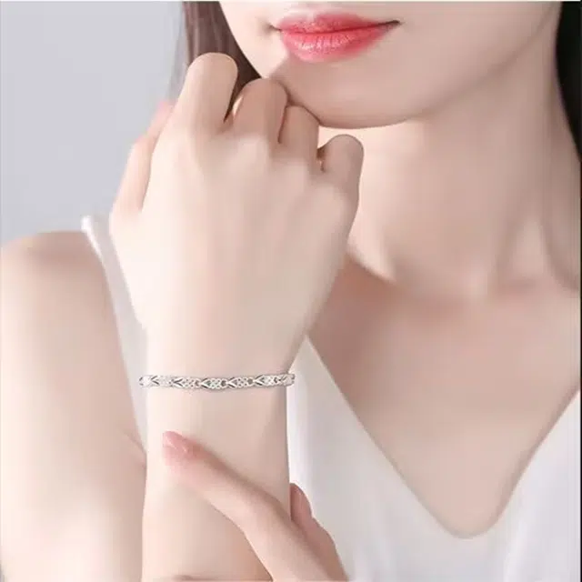 yuijeny 999
