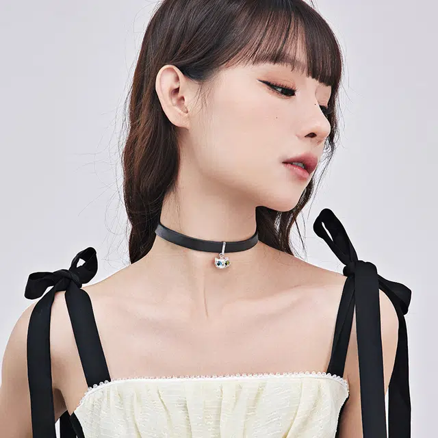 PEACE CAT choker