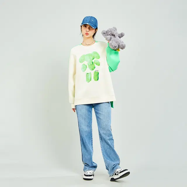 木果果木 宽松圆领套头印花落肩长袖卫衣 女款