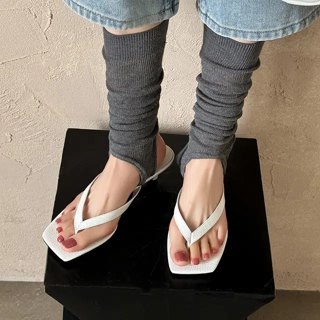 希灵 外穿 时尚休闲高级感 橡胶底人字拖鞋 女