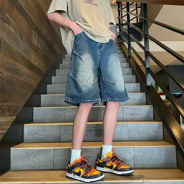 捷帕 美式高街复古水洗做旧荷叶边时尚潮流宽松中腰直筒垂感日常通勤休闲百搭五分牛仔短裤 男女同款