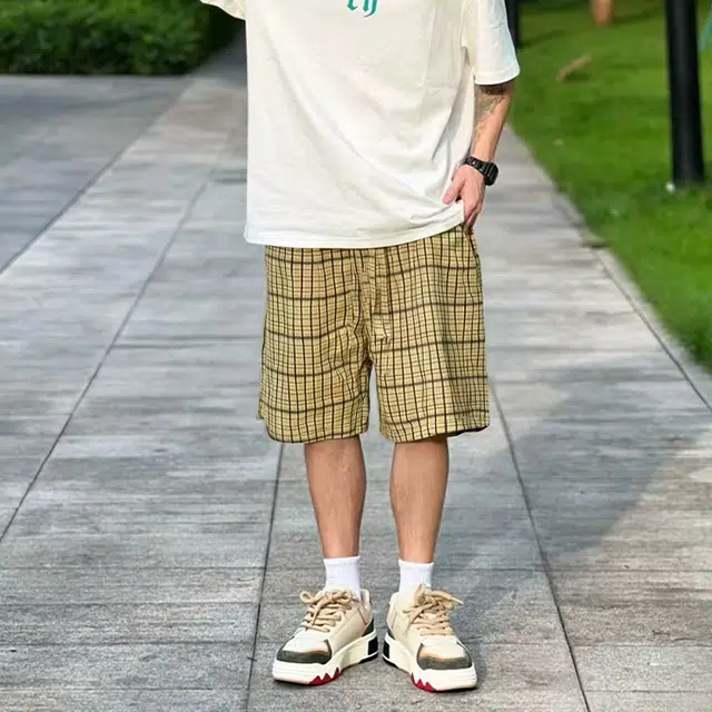 捷帕 时尚轻薄透气速干条纹格子设计宽松中腰日常通勤户外运动百搭五分裤休闲短裤 男女同款