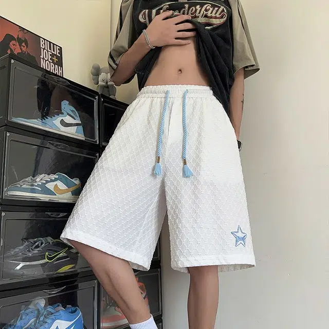 捷帕 时尚港风轻薄松紧腰五分裤潮流格子趣味刺绣图案户外运动宽松休闲短裤 男女同款