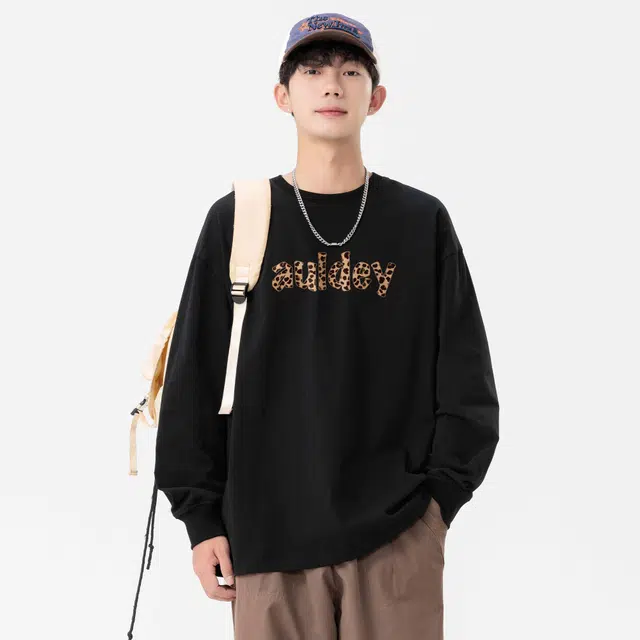 AULDEY LOGOvibeT