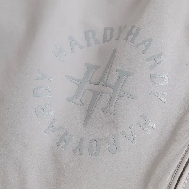 HARDY HARDY Logo