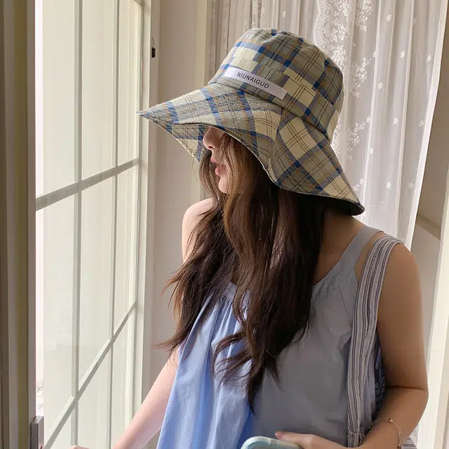 艾佳微 心动一夏时尚出游度假大帽檐显脸小防晒格子 聚酯纤维 渔夫帽 男女同款情侣款