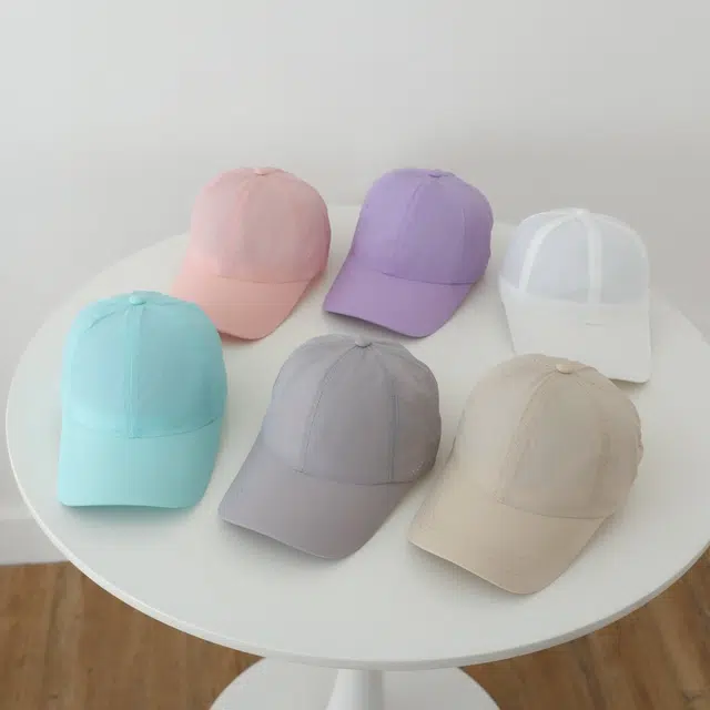 艾佳微 夏季清新纯色速干透气简约户外出行散步游玩百搭时尚 涤纶 鸭舌帽 男女同款情侣款