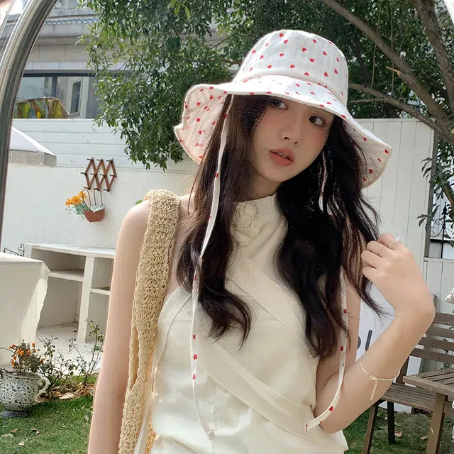 艾佳微 日系甜美文艺爱心系带大帽檐遮阳防晒盆帽显脸小 棉 渔夫帽 女款