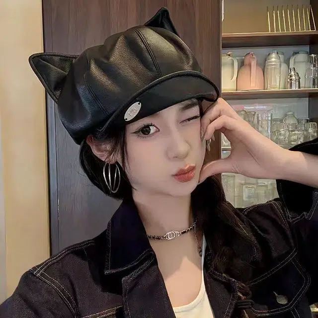 艾佳微 日系可爱猫耳朵甜美百搭 皮革 贝雷帽 男女同款情侣款