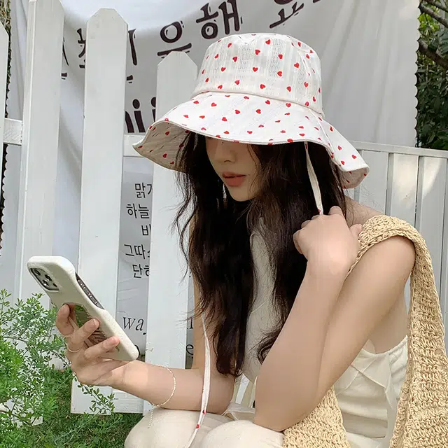 艾佳微 日系甜美文艺爱心系带大帽檐遮阳防晒盆帽显脸小 棉 渔夫帽 女款