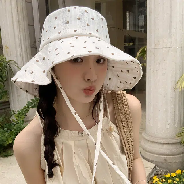 艾佳微 日系甜美文艺爱心系带大帽檐遮阳防晒盆帽显脸小 棉 渔夫帽 女款