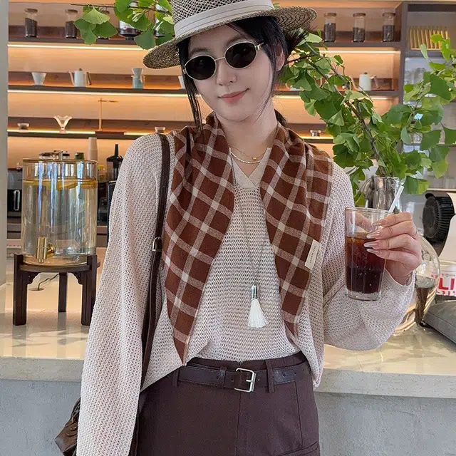 艾佳微 美拉德配色暖色调格子高级感小披肩外搭护颈围巾系领巾护脖 聚酯纤维 丝巾 男女同款情侣款