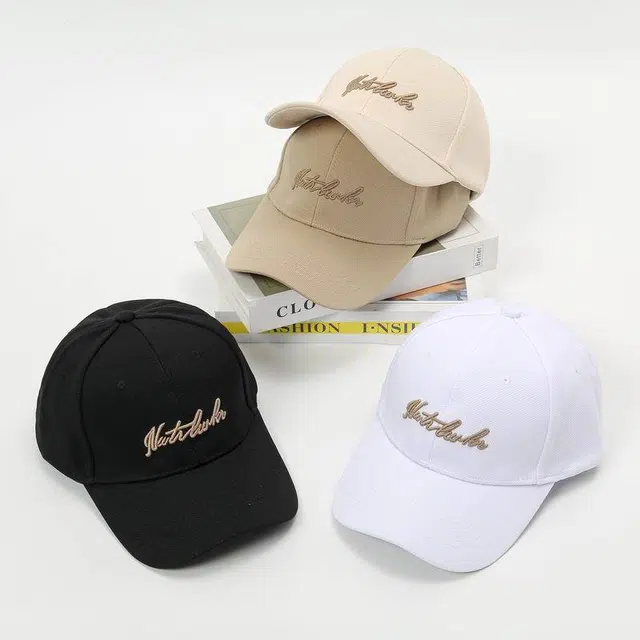 艾佳微 大头围棒球休闲百搭刺绣字母弯檐硬顶显脸小 棉 鸭舌帽 男女同款情侣款