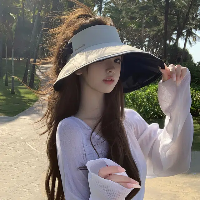 艾佳微 夏季防紫外线空顶时尚甜酷蝴蝶结户外大檐遮脸防风拼色太阳 聚酯纤维 防晒帽 女款