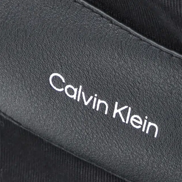CALVIN KLEIN