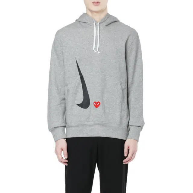 CDG Play Nike Logo