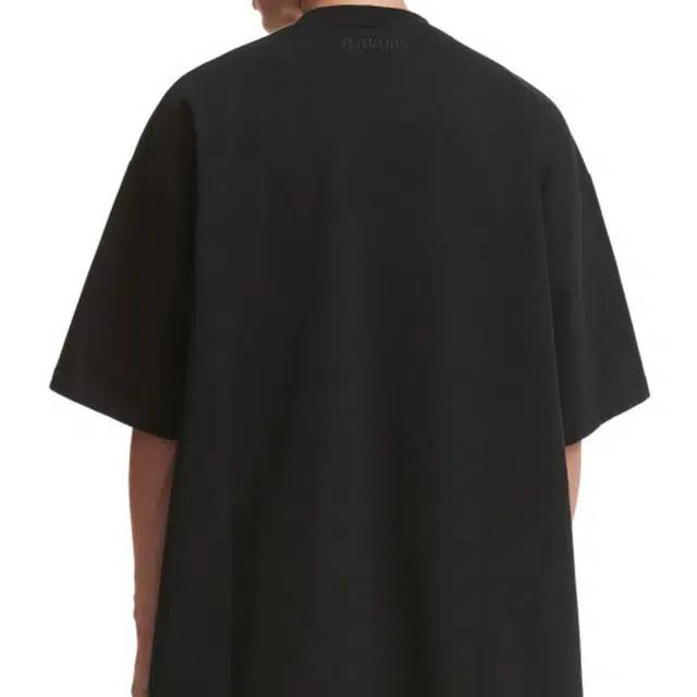 Vetements T