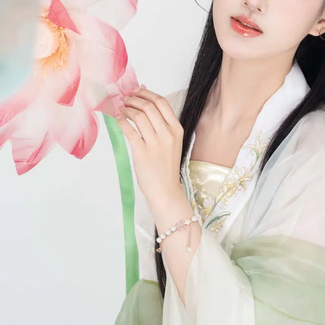 老银坊 玉蝶翩翩 转运珠新中式平安如意祥云锁 国风小众设计感首饰 合金 手链 女款