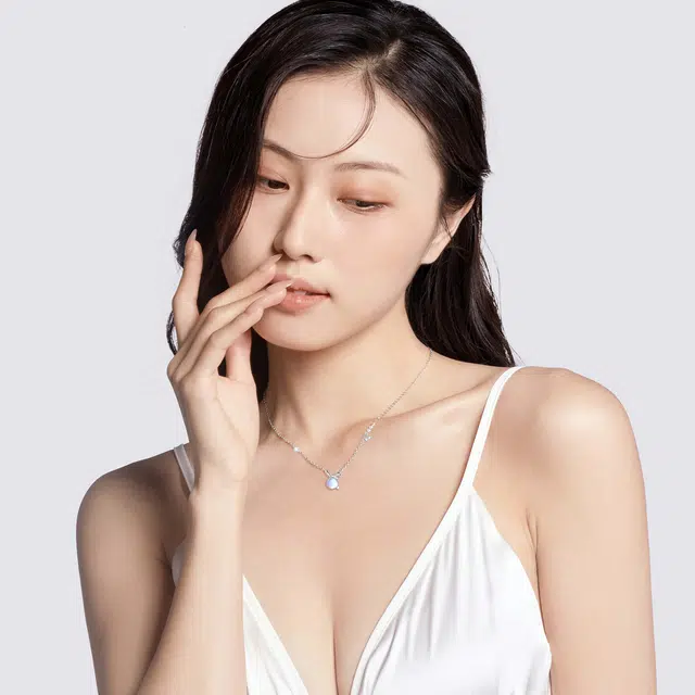 S925