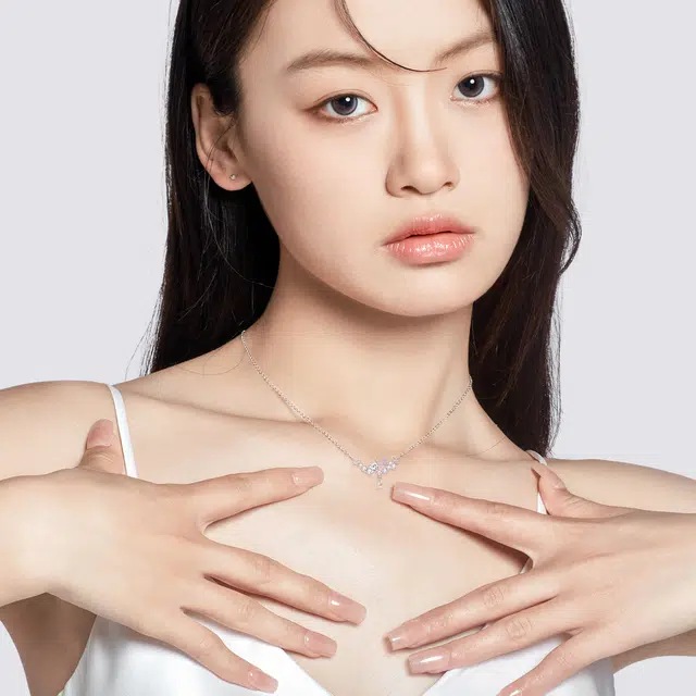 老银坊 蝶恋心海项蝴蝶吊坠 小众可爱设计款锁骨链 轻奢简约百搭款颈链#好运 合金 项链 女款