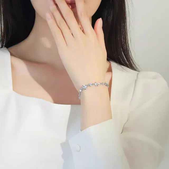 S925
