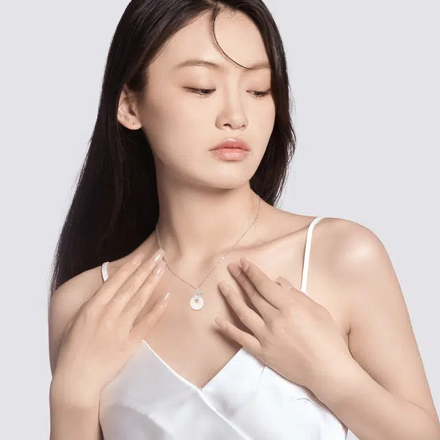 老银坊 蝴蝶平安扣 轻奢新中式温柔锁骨链 国风高级感颈链#好运 琉璃 项链 女款