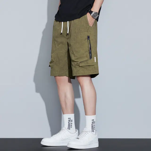 协协乐 冰丝高弹夏季薄款速干凉感透气美式潮牌宽松直筒百搭运动休闲五分中裤工装短裤 男款