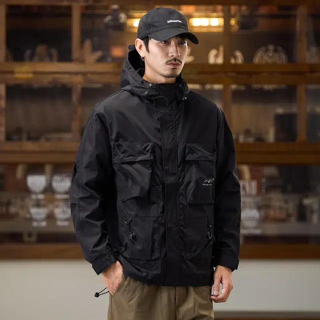 协协乐 美式复古连帽山系户外男装春秋季休闲登山防风防水冬季保暖工装外套潮牌夹克 男款