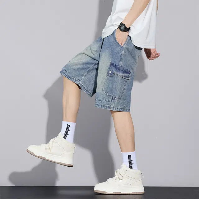 协协乐 薄款纯色高街美式工装潮牌宽松直筒五分牛仔短裤 男款