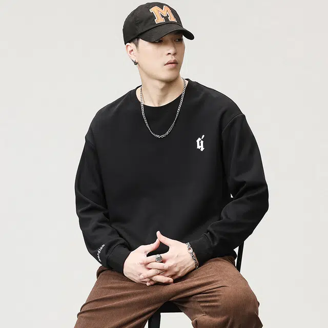 协协乐 春秋季宽松圆领套头长袖打底衫美式潮牌重磅直筒时尚刺绣设计小众款卫衣 男款