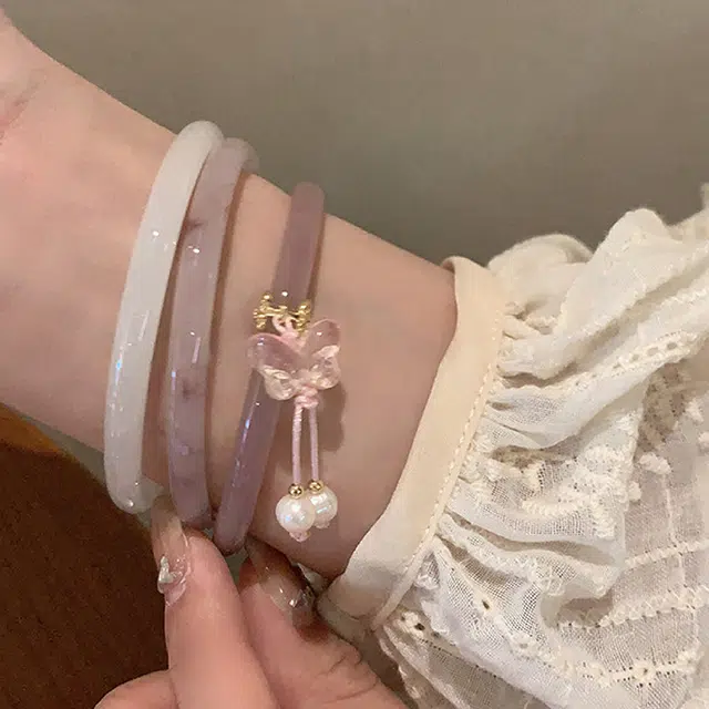 SHARK BABY INS
