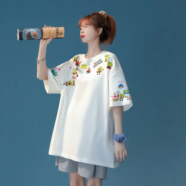 SPONGEBOB SQUAREPANTS logoT