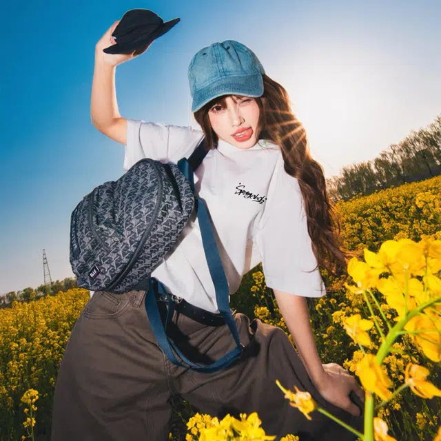 SPONGEBOB Squarepants Logo T-Shirt