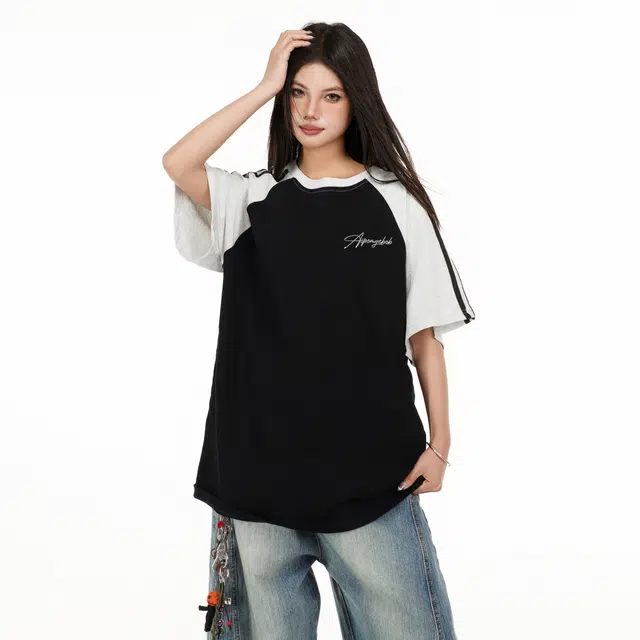 SPONGEBOB SQUAREPANTS T