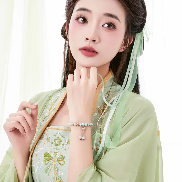 唐之饰 流苏新中式国风复古佛系 小众轻奢创意设计高级感国潮简约 寿山石 玉石手串 女款