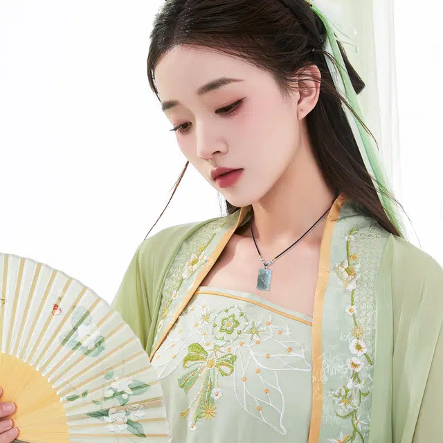 唐之饰 紫薇伟雨渐耳无事牌吊坠 新中式复古国潮招财转运护身平安喜乐天官赐福 高品质保真 岫玉（蛇纹石玉） 玉石项链 男女同款情侣款