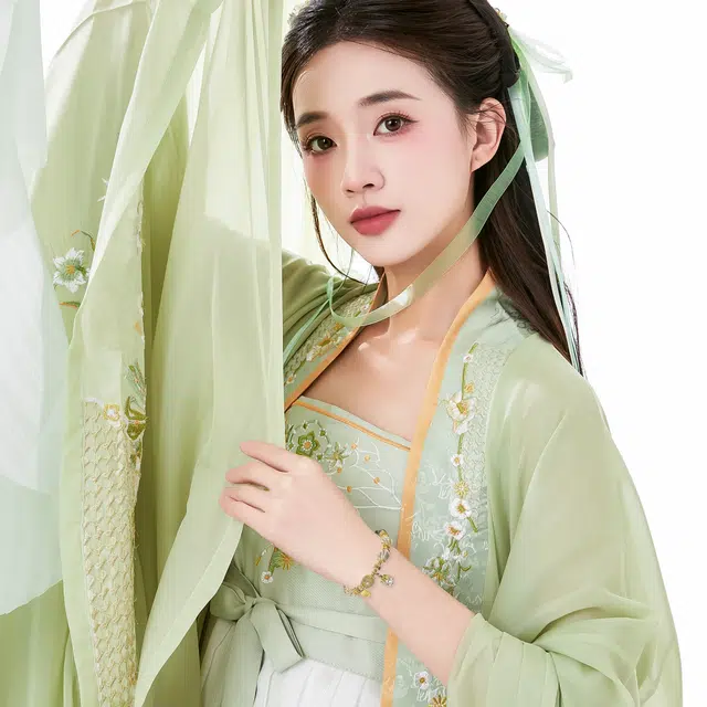 唐之饰 新中式绿幽灵福牌转运珠手链 国风时来运转简约时尚百搭原创设计 水晶 玉石手串 男女同款情侣款 浪漫礼盒