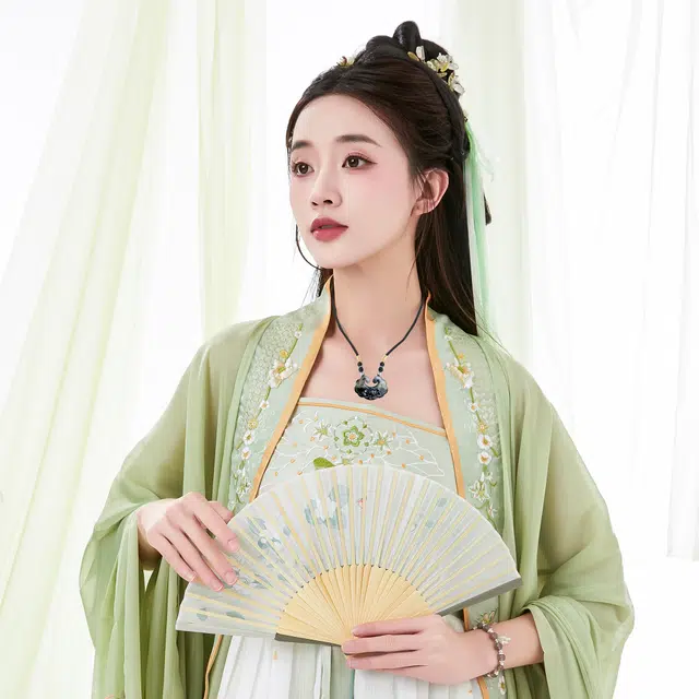 唐之饰 祥云如意牡丹花平安锁 新中式国风招财转运复古国潮 正品保真高品质 岫玉（蛇纹石玉） 玉石项链 男女同款情侣款