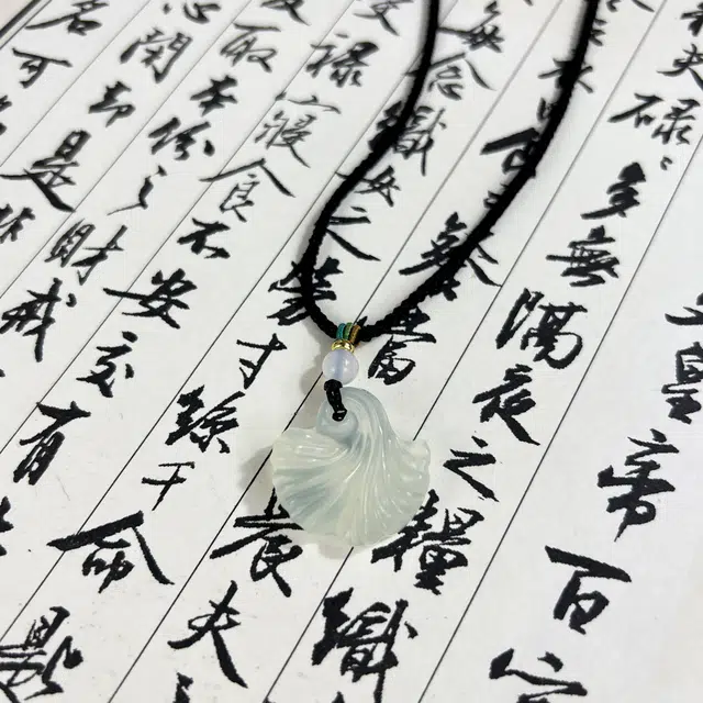 【三生有幸} 唐之饰 枫树叶银杏叶 新中式国风轻奢小众设计感高级感 温柔气质甜美优雅天然 岫玉（蛇纹石玉） 项链 男女同款情侣款
