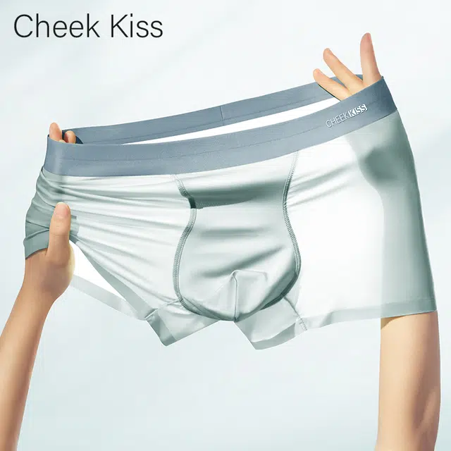 cheekkiss B 4
