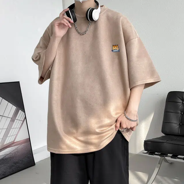 KM T
