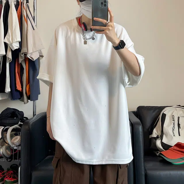 KM T