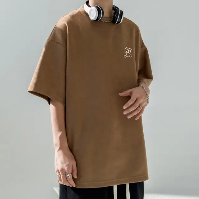 KM T
