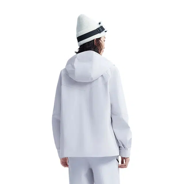MOLY VIVI 2025