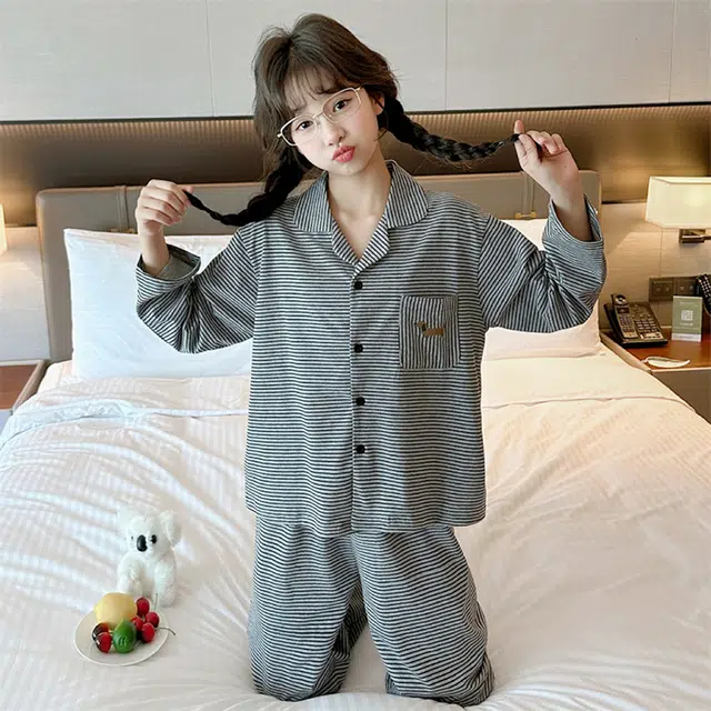 浪莎家居服套装 春秋 洋气舒适条纹睡衣两件套 灰色青少年