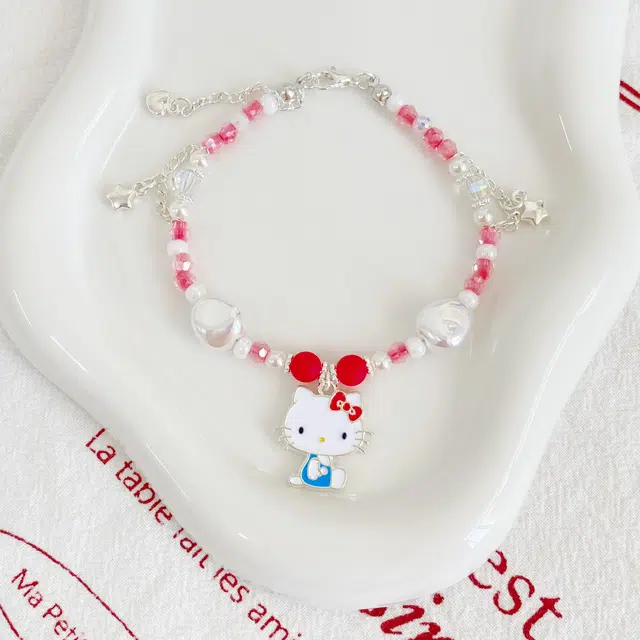 SanrioHello Kitty