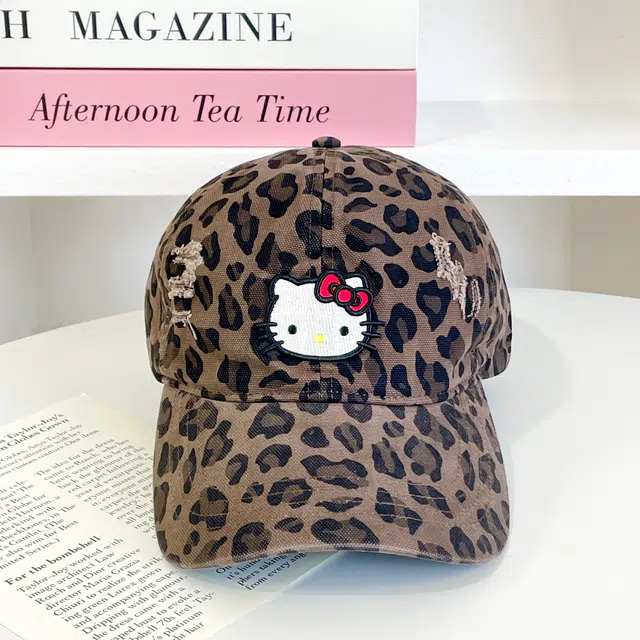 SanrioxHello Kitty Kitty