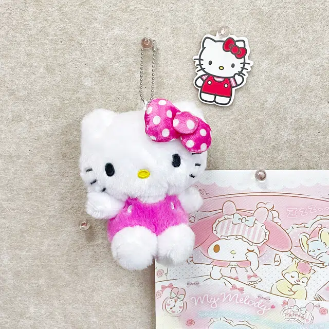 E-STRONG x Sanrio Hello Kitty